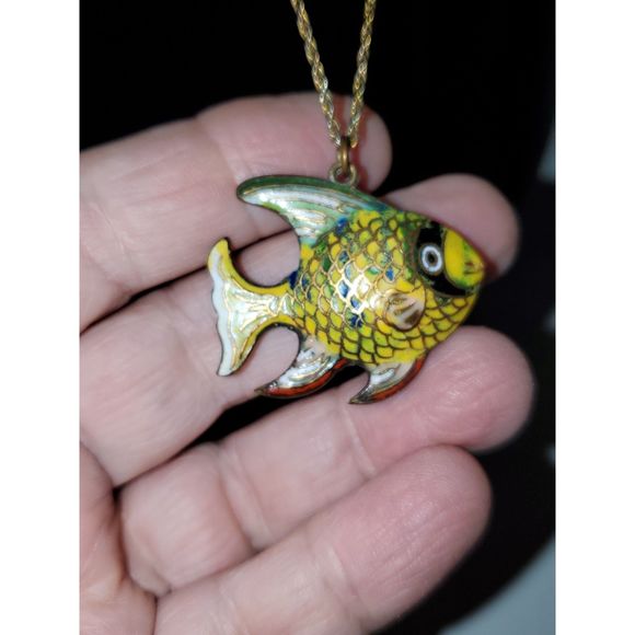 A Genuine Cloisonne Fish Pendant Necklace Tropical Costume Jewelry Gold Tone - Picture 11 of 11
